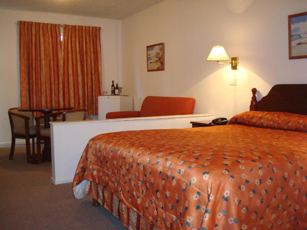 Family Inn San Rafael  Habitación foto