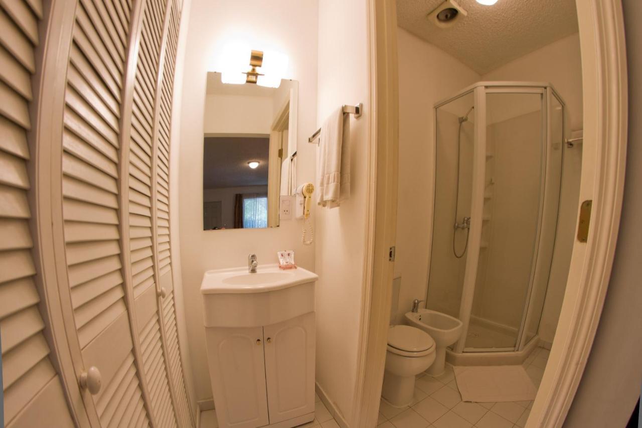 Family Inn San Rafael  Habitación foto